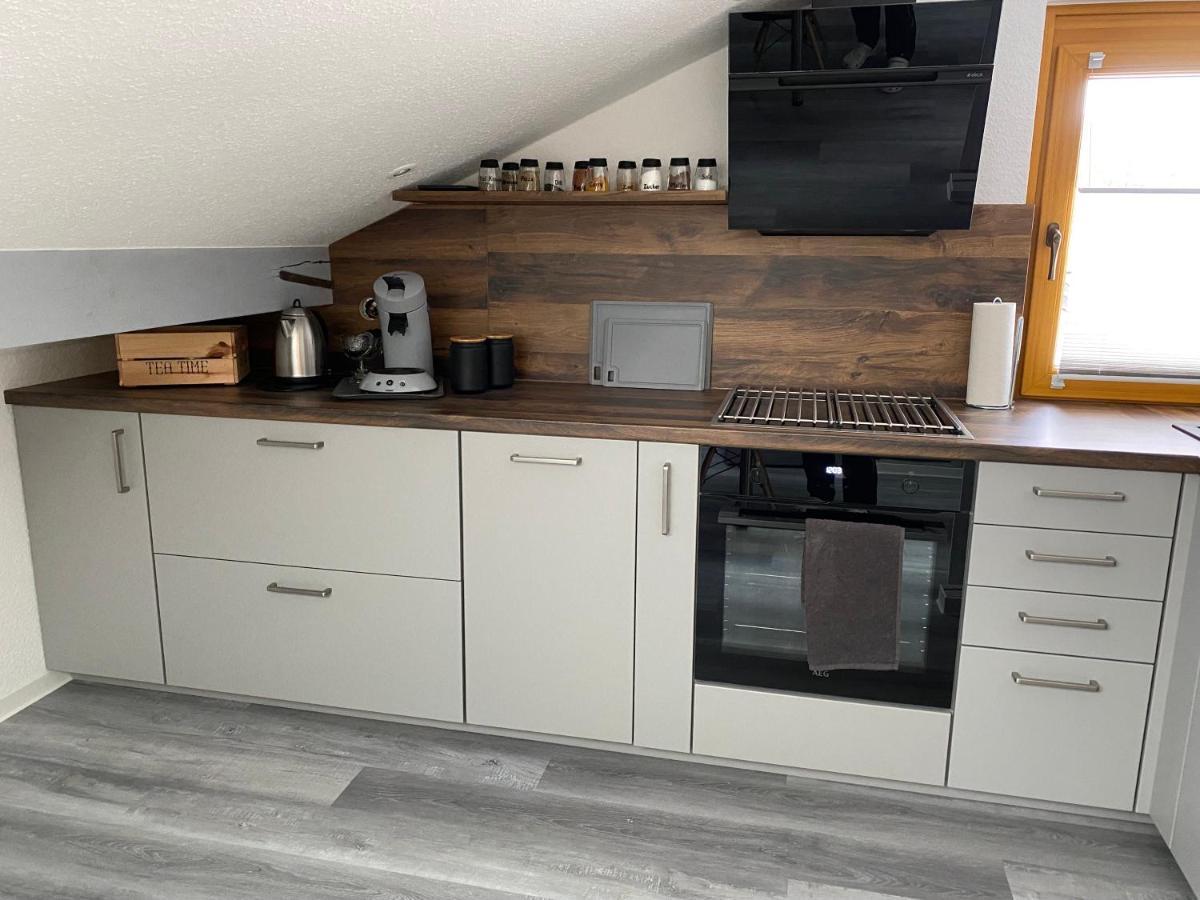 Ferienwohnung Auf Der Heide Ehringshausen Buitenkant foto